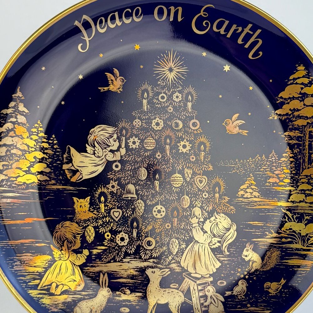 1974 Lindner “Peace on Earth” Blue 24K Gold Christmas Plate, H.H. Lihs, Germany